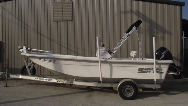 Carolina Skiff 218 DLV 