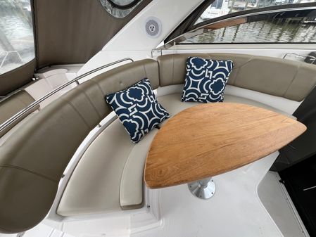 Regal 3760 Sportyacht image