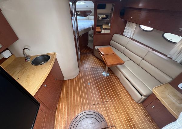 Regal 3760 Sportyacht image