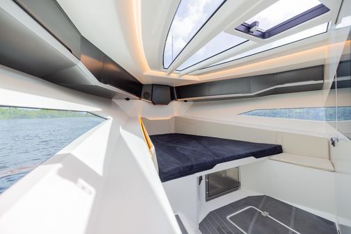 SAY Carbon Yachts 42 Open image