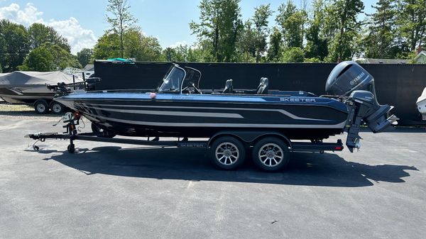 Skeeter WX2200 