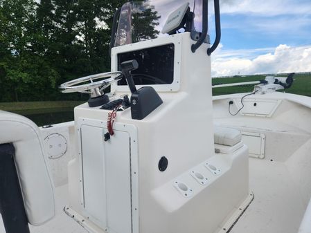 May-Craft 1800 Center Console image