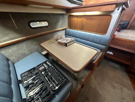 Carver 3807 Aft Cabin image