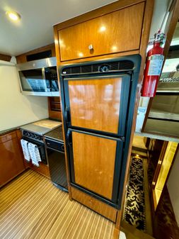 Meridian 490-PILOTHOUSE image