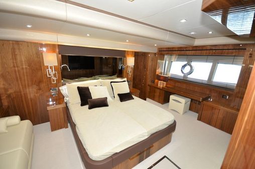 Sunseeker 28 Metre Yacht image