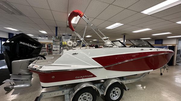 Glastron GTD 220