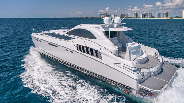 Custom 650 Catamaran image