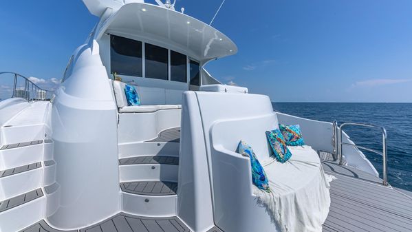 Custom 650 Catamaran image