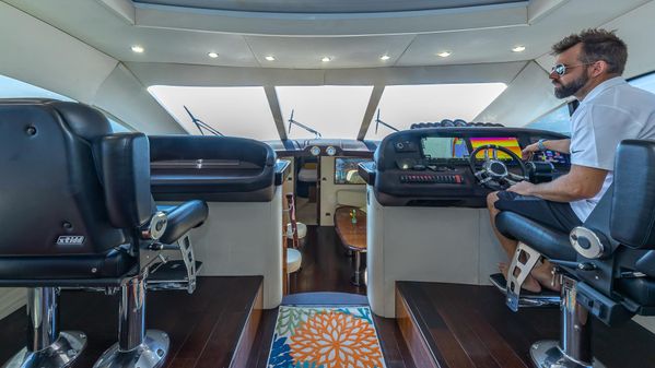 Custom 650 Catamaran image