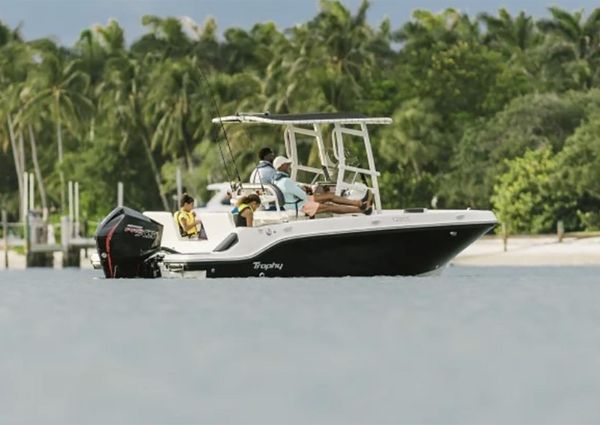 Bayliner TROPHY-T20CC image