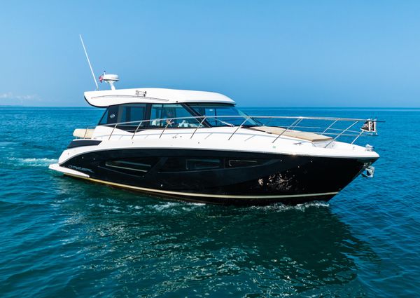 Regal 42 Grande Coupe image