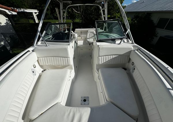 Robalo R247-DUAL-CONSOLE image