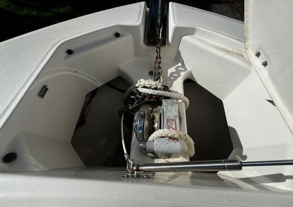 Robalo R247-DUAL-CONSOLE image