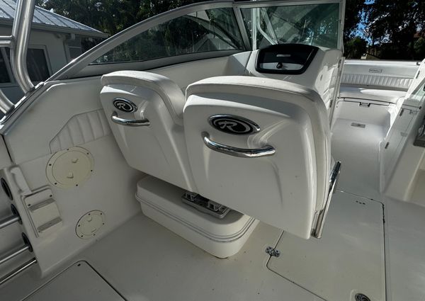 Robalo R247-DUAL-CONSOLE image