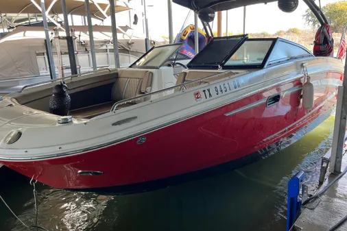 Sea Ray 270 Sundeck image