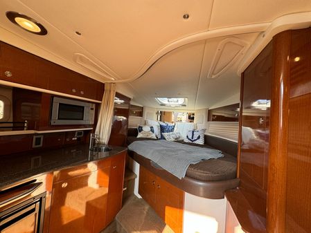 Sea Ray 330 Sundancer image