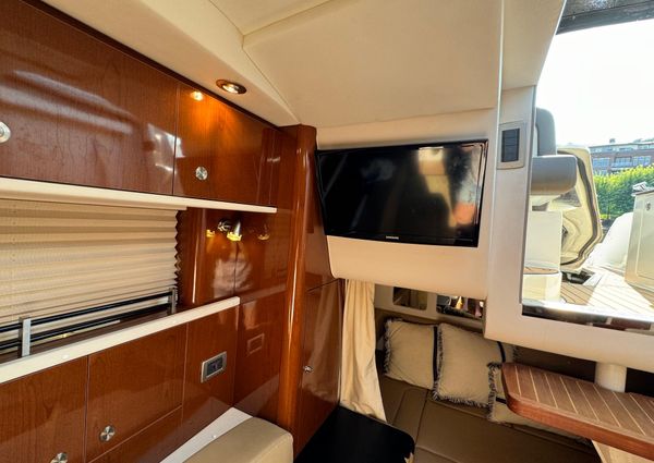 Sea-ray 330-SUNDANCER image