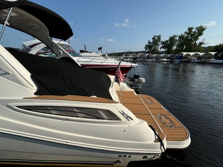 Sea Ray 330 Sundancer image