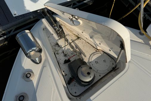 Sea Ray 330 Sundancer image