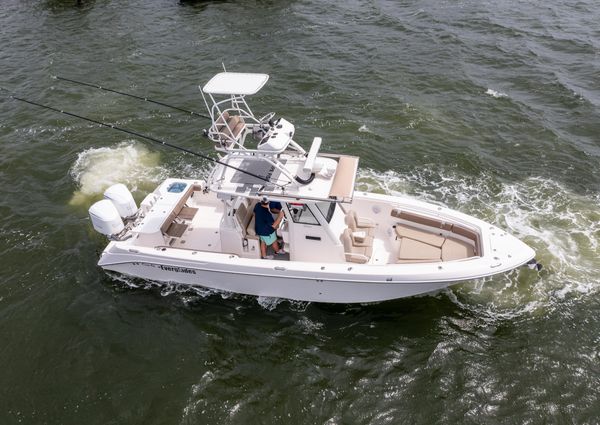 Everglades 325 Center Console image