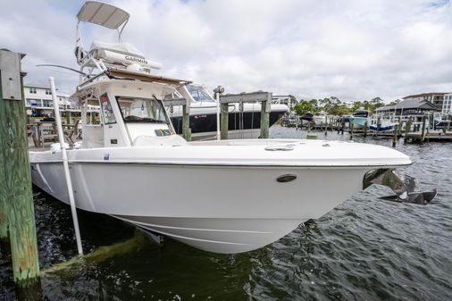 Everglades 325 Center Console image