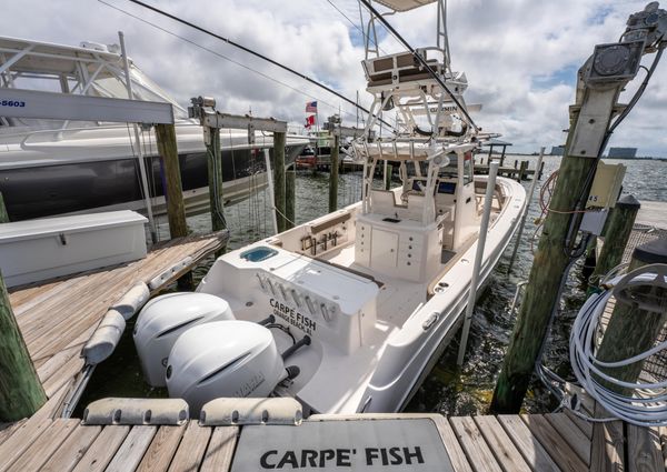 Everglades 325 Center Console image