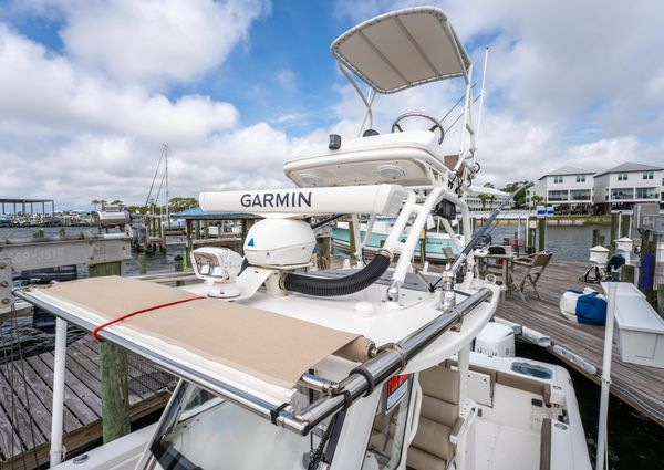 Everglades 325 Center Console image