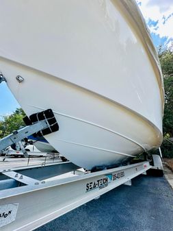 Everglades 325 Center Console image