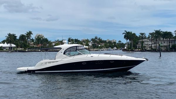 Sea Ray 44 Sundancer