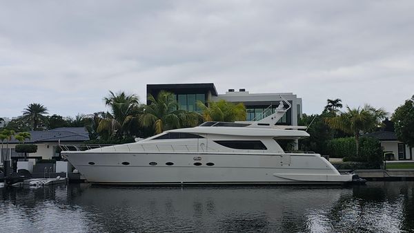 Uniesse 70 MY