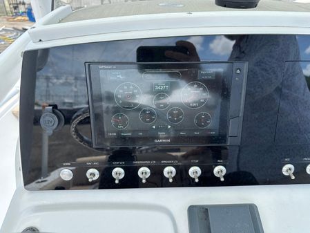 Sportsman Heritage 211 Center Console image