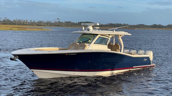 Scout 380 LXF
