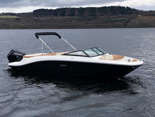 Sea Ray SPX 210 OB - main image