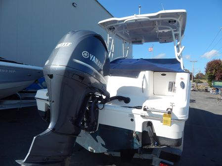 Robalo R247-DUAL-CONSOLE image