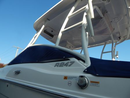 Robalo R247-DUAL-CONSOLE image