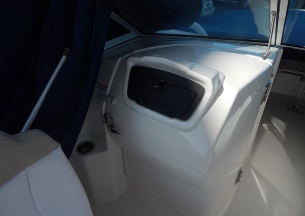 Robalo R247-DUAL-CONSOLE image