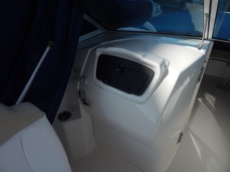 Robalo R247-DUAL-CONSOLE image