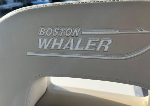 Boston Whaler 330 Outrage image