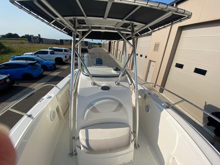 Boston Whaler 240 Outrage image