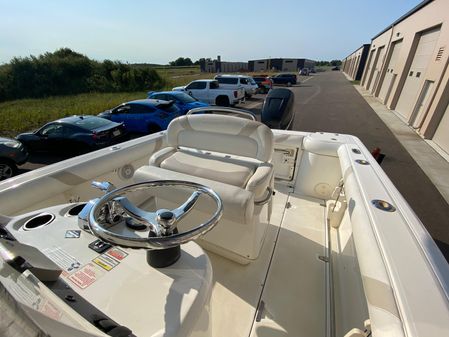 Boston Whaler 240 Outrage image