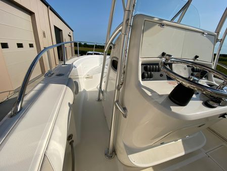 Boston Whaler 240 Outrage image