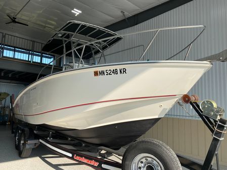 Boston Whaler 240 Outrage image