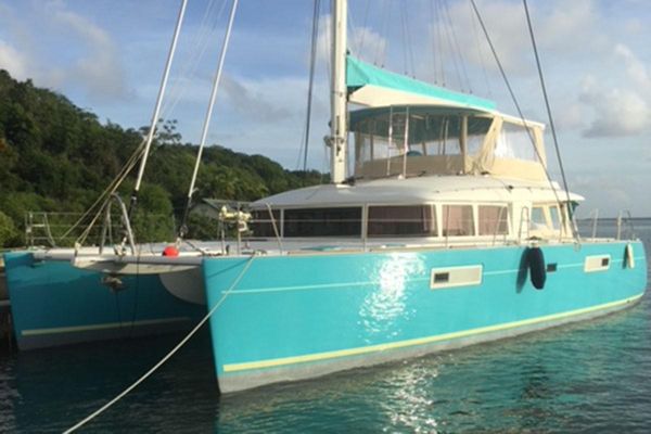 Lagoon 560 S2 - main image