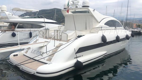 Mangusta Overmarine Mangusta 72