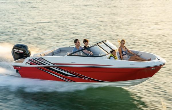 2025 Bayliner VR4 Bowrider OB