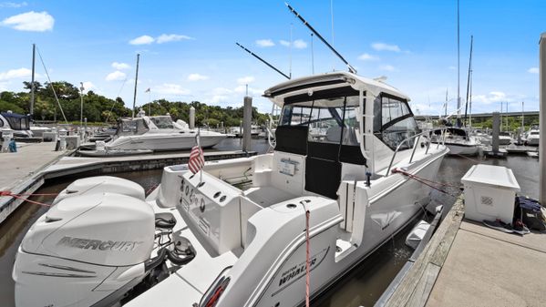 Boston Whaler 325 Conquest image