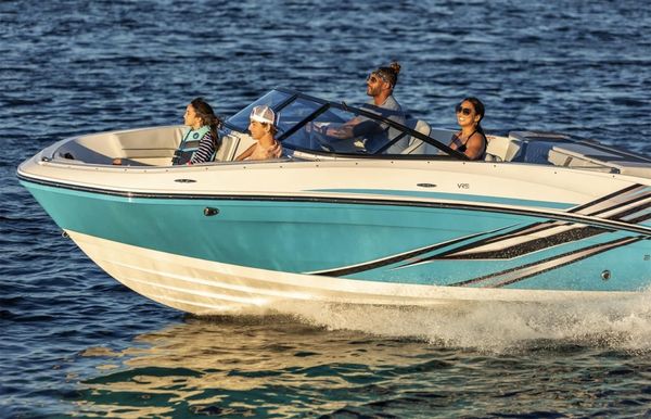 2025 Bayliner VR5 Bowrider OB