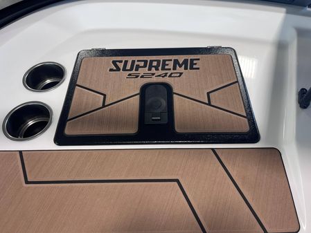 Supreme S240 image