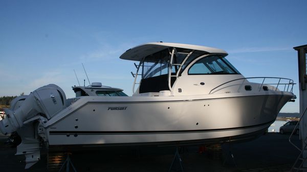 Pursuit OS 385 Offshore