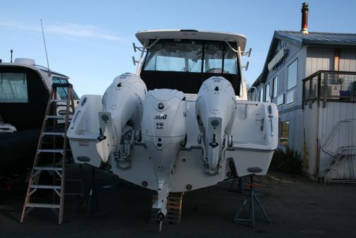 Pursuit OS 385 Offshore image